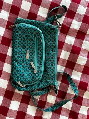Baggalini Teal Geo Crossbody Bag